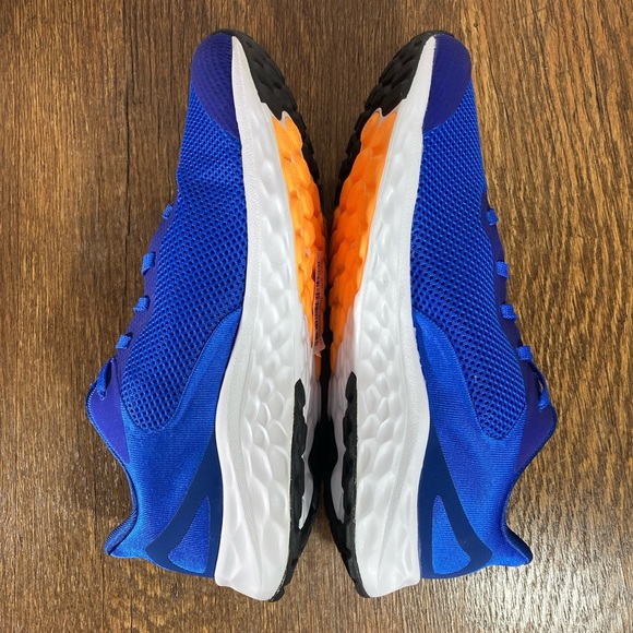 New Balance Fresh Foam Arishi v4 Running Shoe Women’s Size 7.5 Marine Blue - Picture 8 of 10